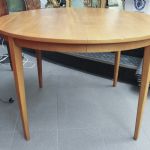 738 3404 DINING TABLE